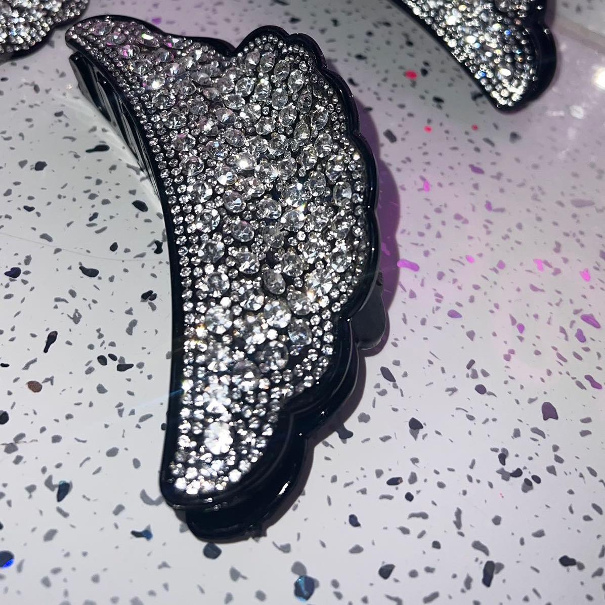 Large diamanté hair clip